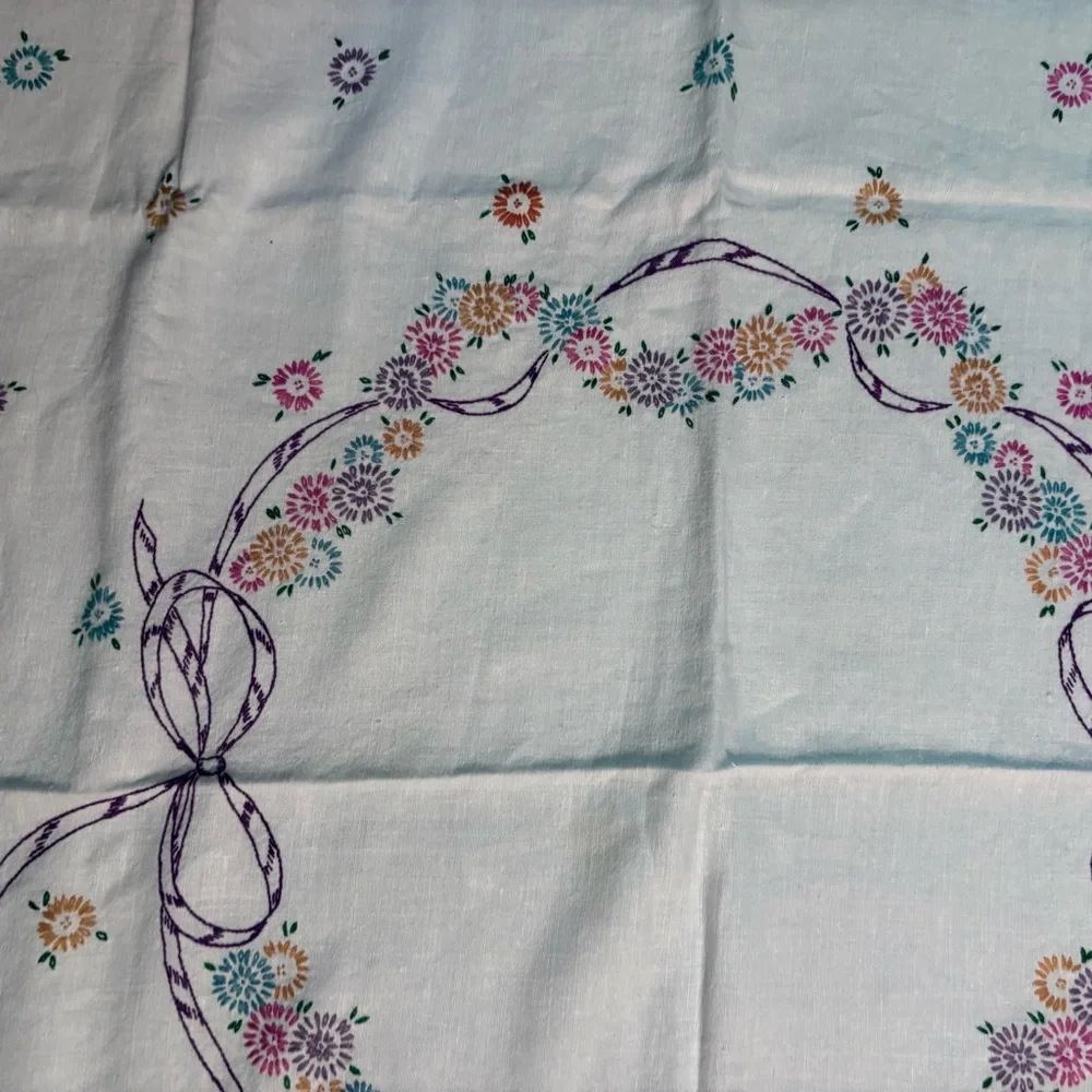 vintage hand embroidered linen tablecloth